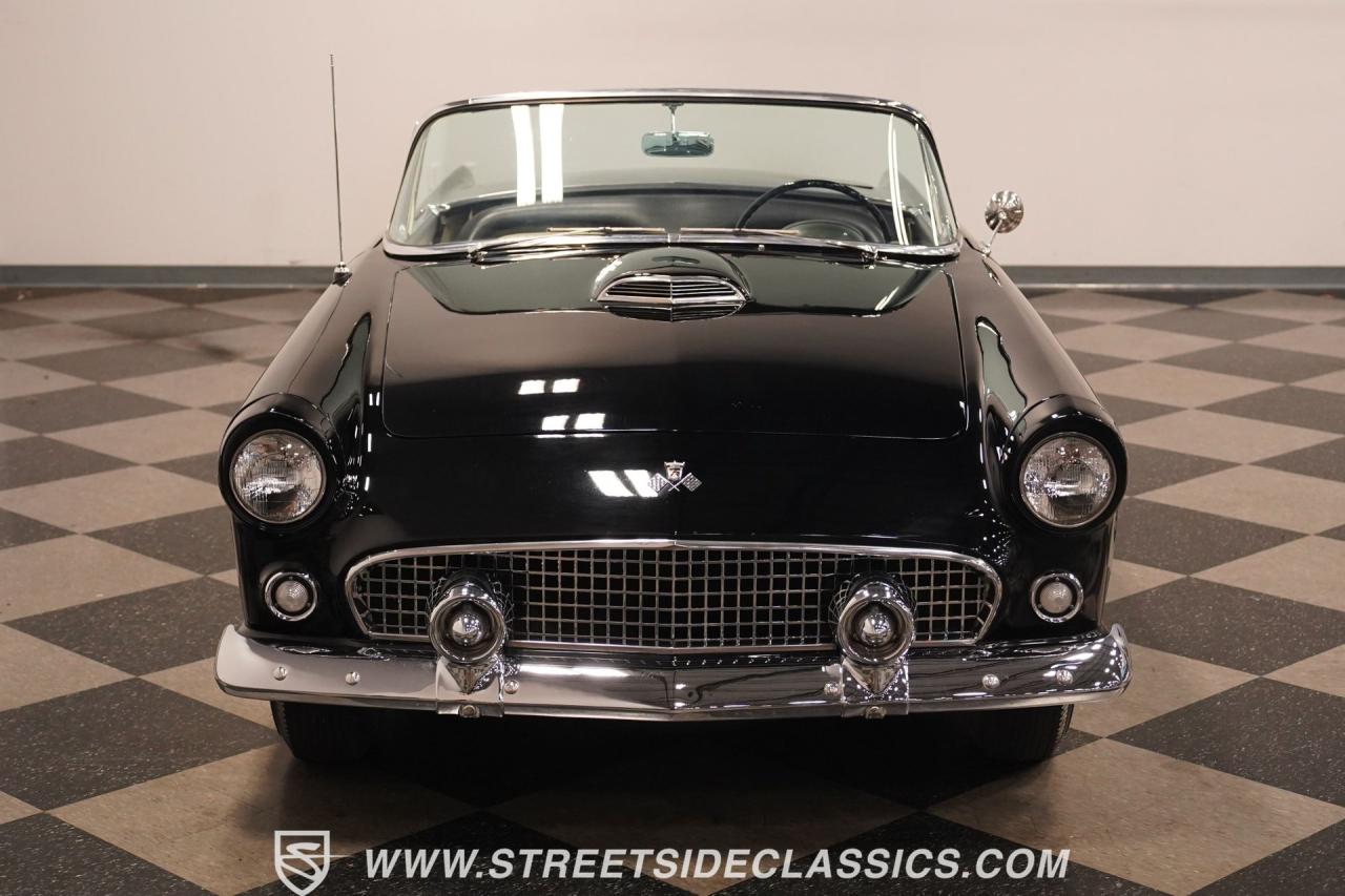 1955 Ford Thunderbird