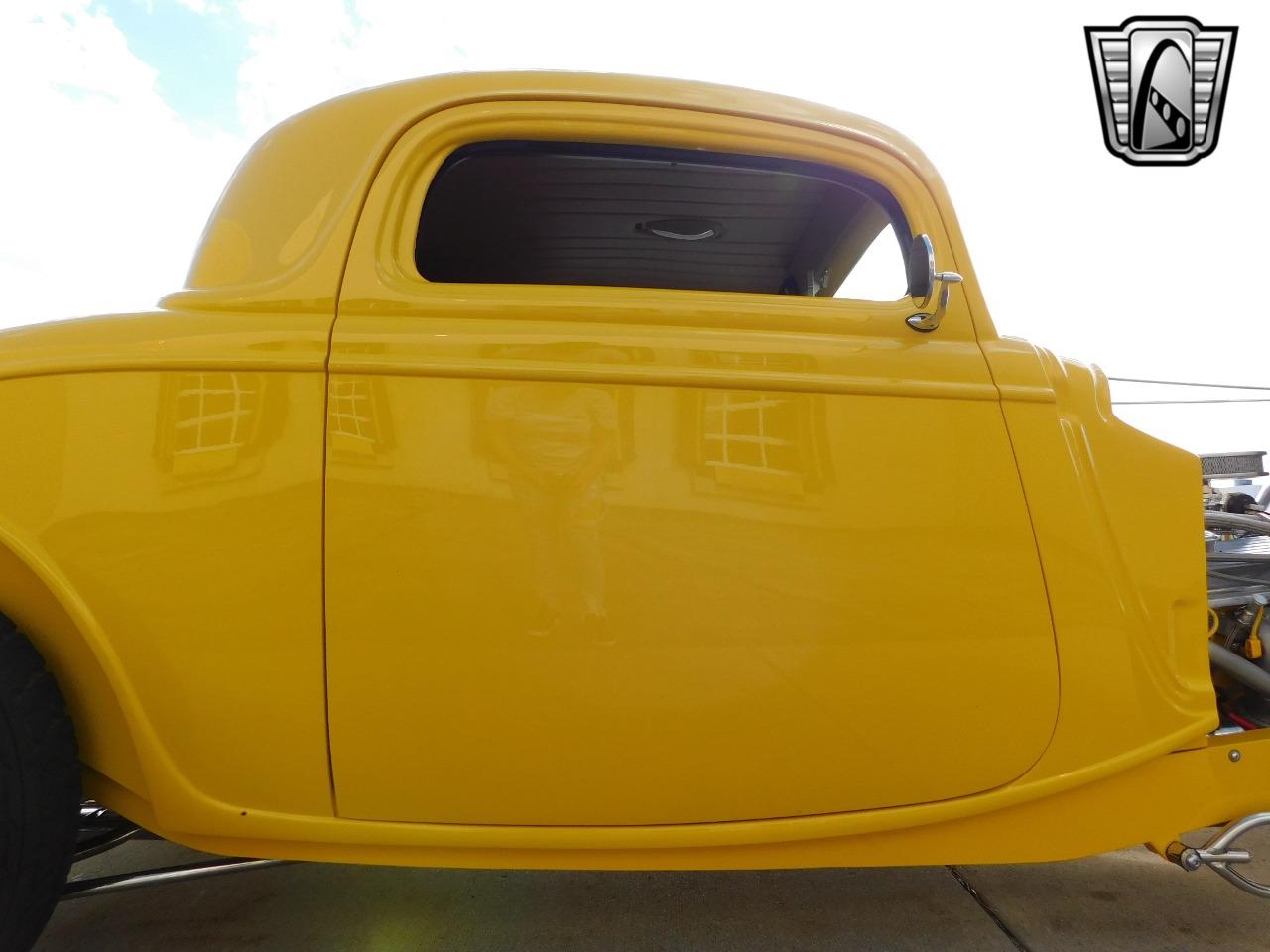 1934 Ford 3 Window