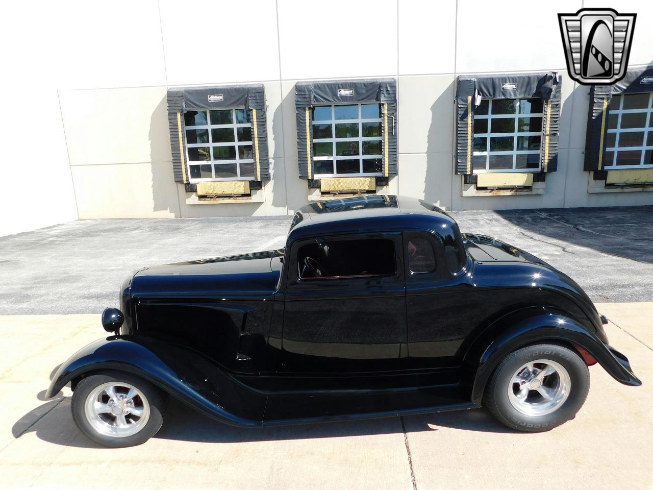 1933 Plymouth Coupe