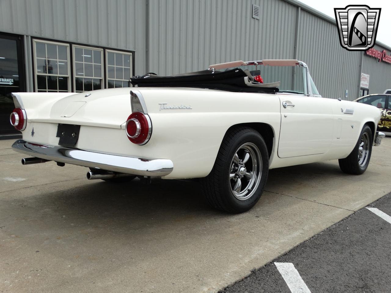 1956 Ford Thunderbird