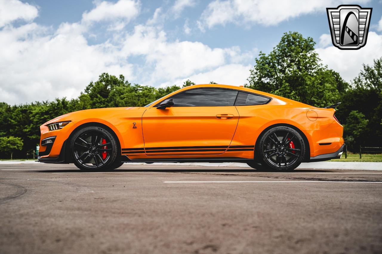 2021 Ford Mustang