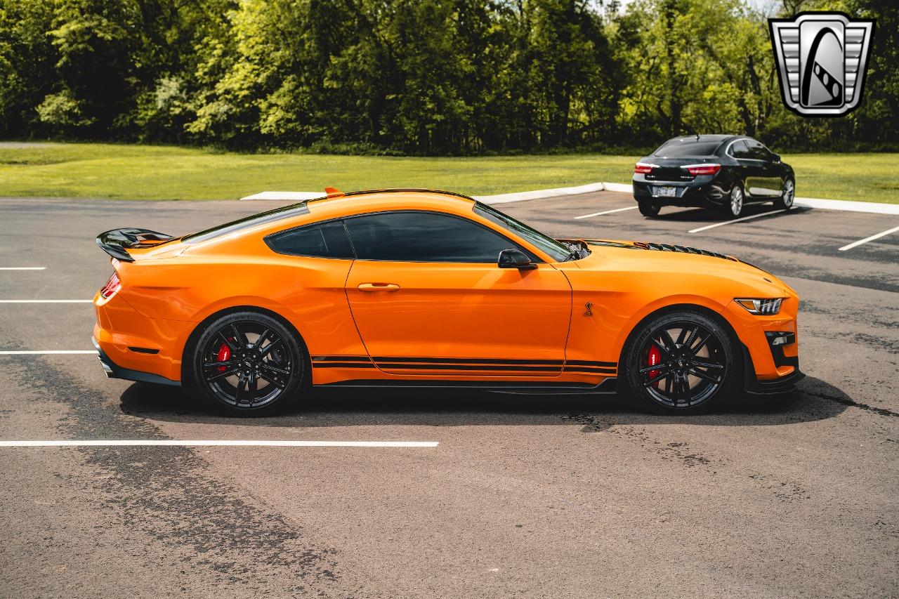 2021 Ford Mustang