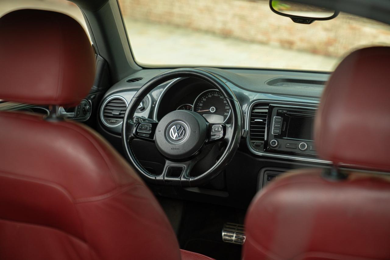 2012 Volkswagen NEW BEETLE 2.0 TSI DSG Sport