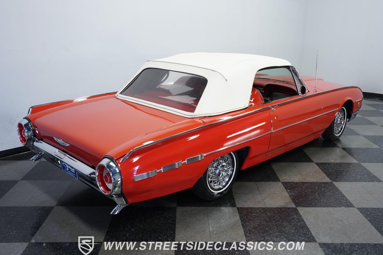 1962 Ford Thunderbird Sports Roadster