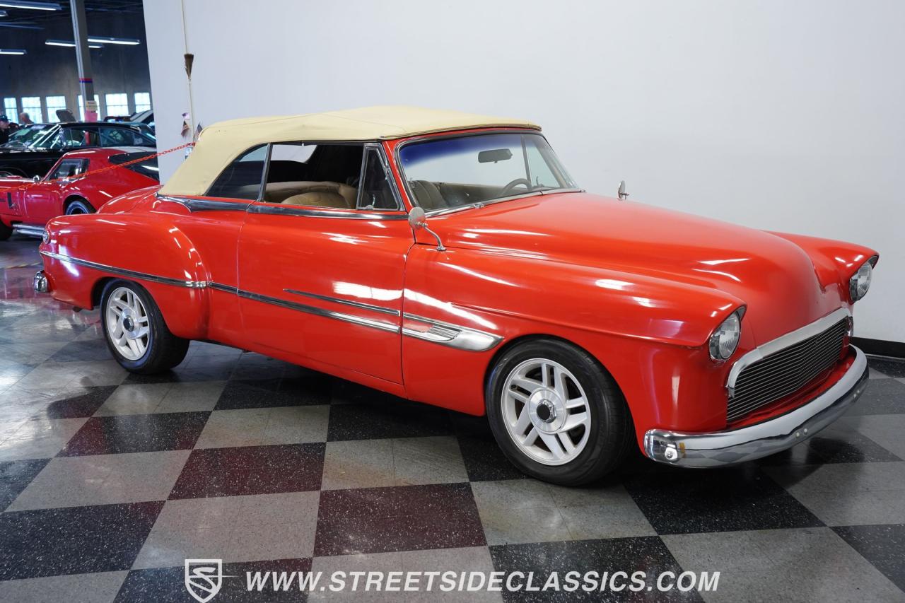 1952 Pontiac Chieftain Convertible Restomod