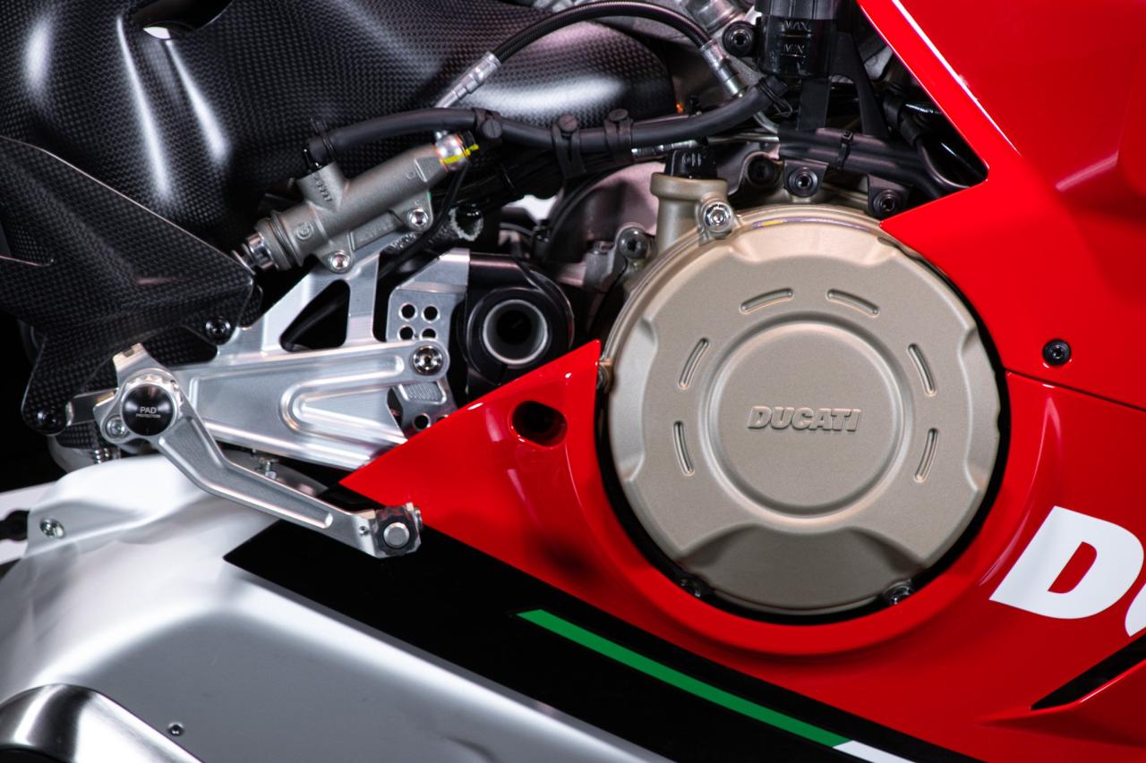 2024 Ducati PANIGALE V4 SP2 30&deg; Anniversario 916V