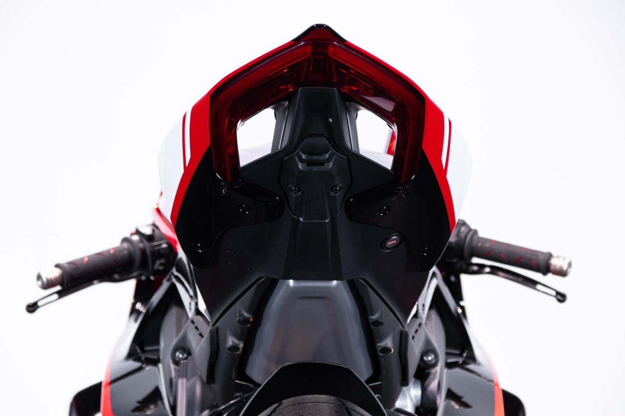 2024 Ducati PANIGALE V4 SP2 30&deg; Anniversario 916V