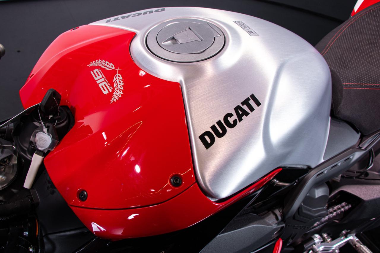 2024 Ducati PANIGALE V4 SP2 30&deg; Anniversario 916V