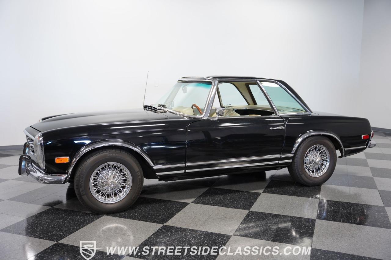 1968 Mercedes - Benz 280SL Pagoda