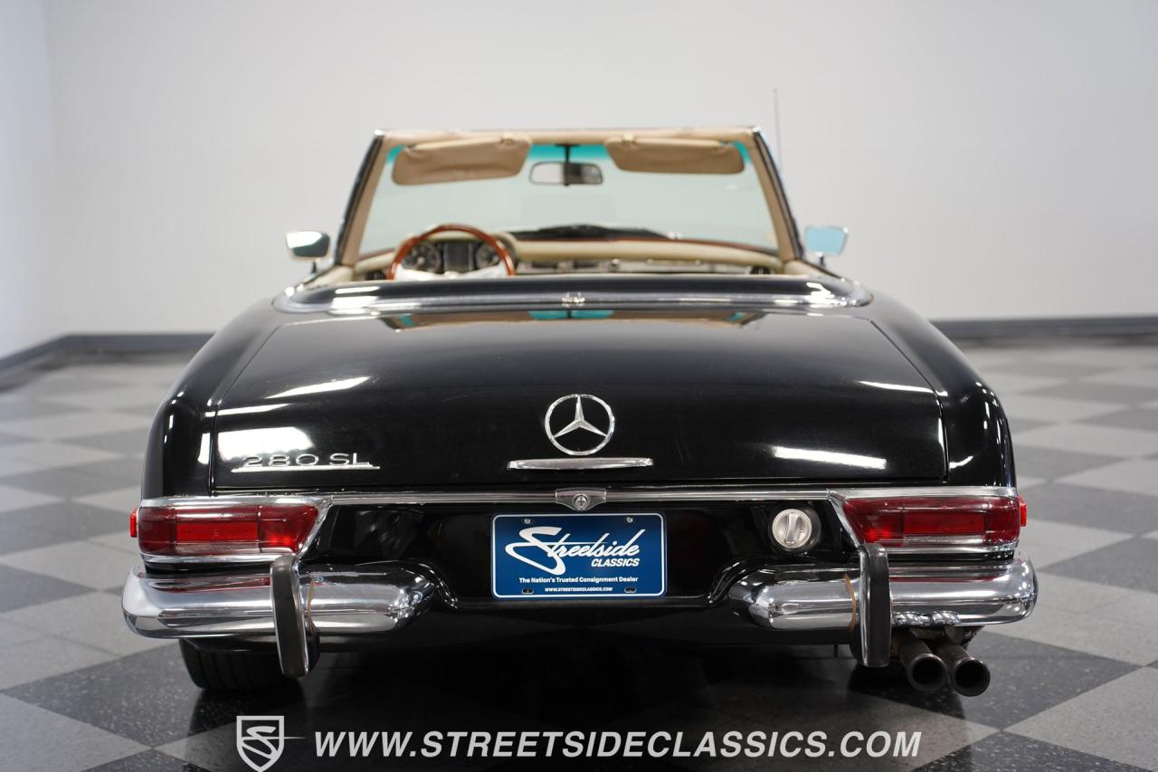 1968 Mercedes - Benz 280SL Pagoda