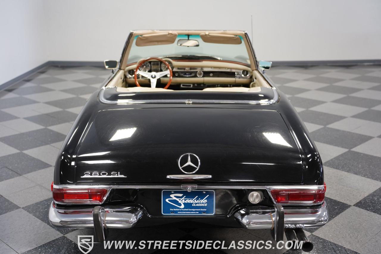 1968 Mercedes - Benz 280SL Pagoda