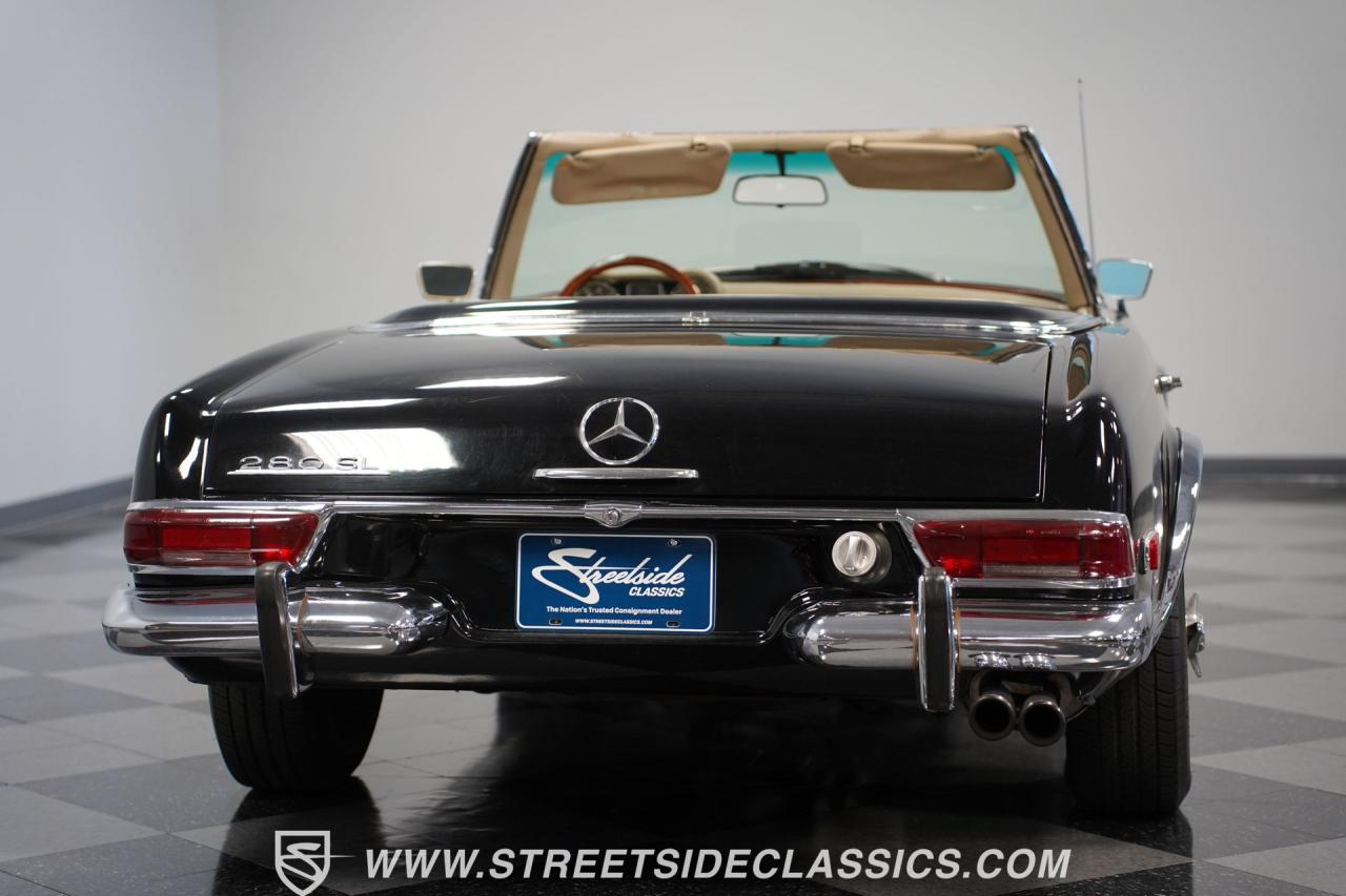 1968 Mercedes - Benz 280SL Pagoda