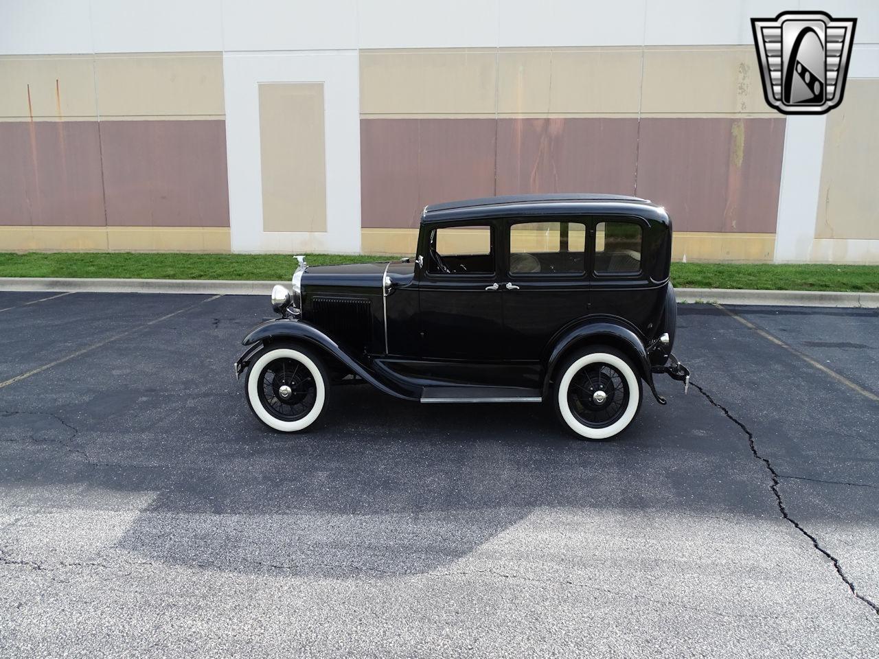 1931 Ford Sedan