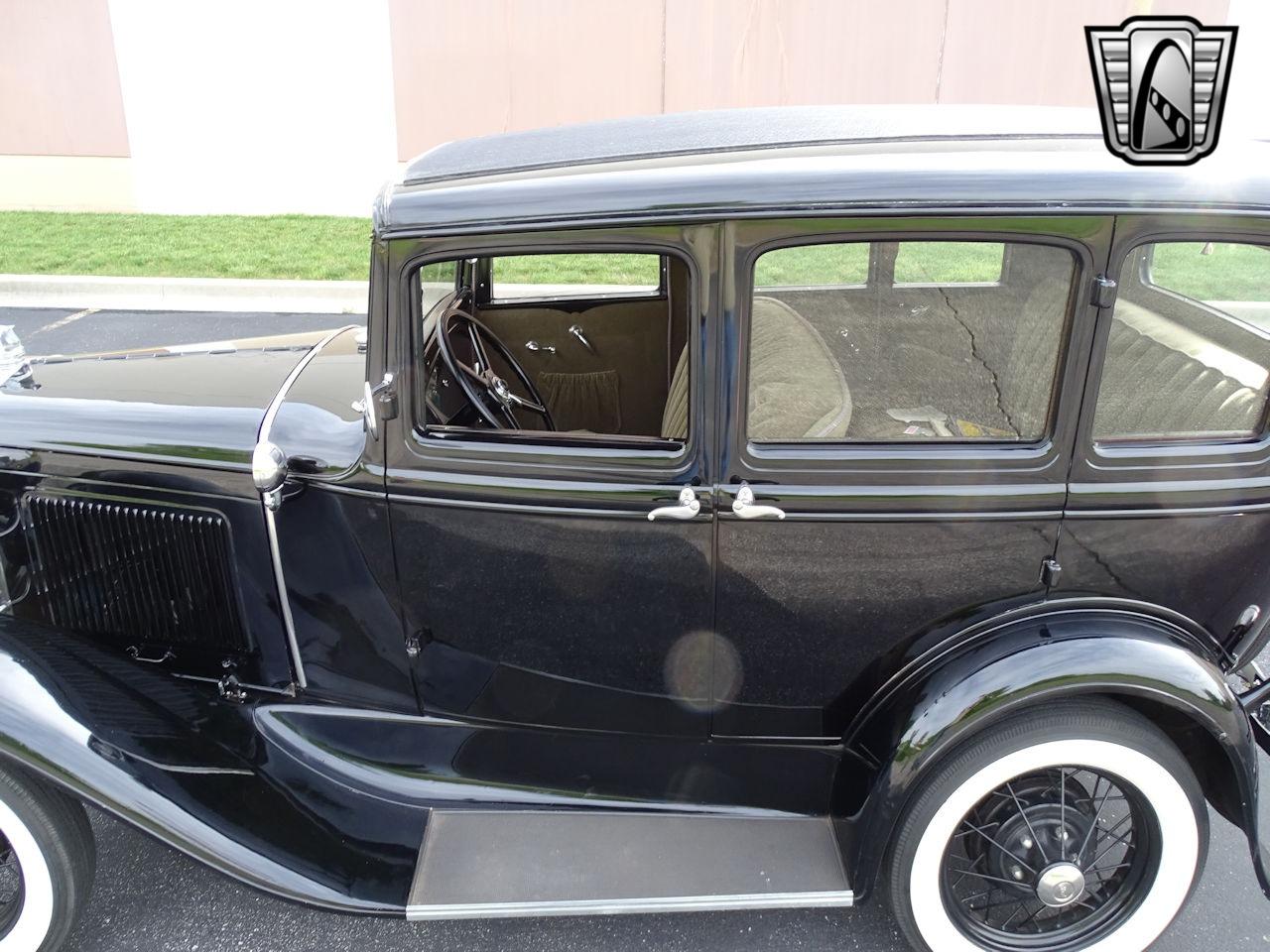 1931 Ford Sedan