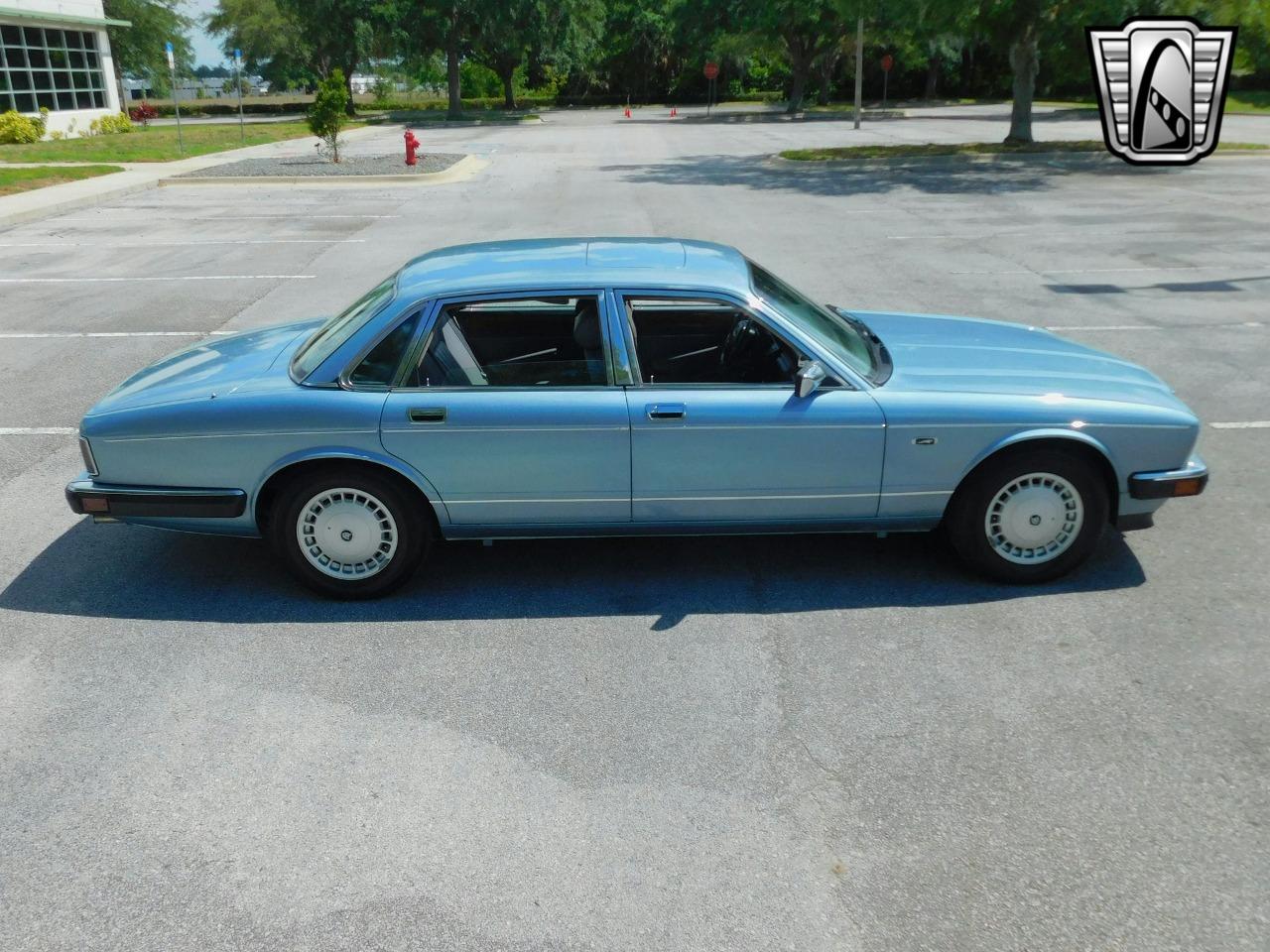 1991 Jaguar XJ6