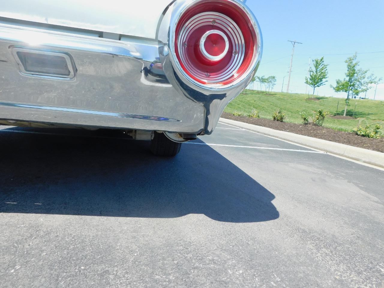 1962 Ford Thunderbird