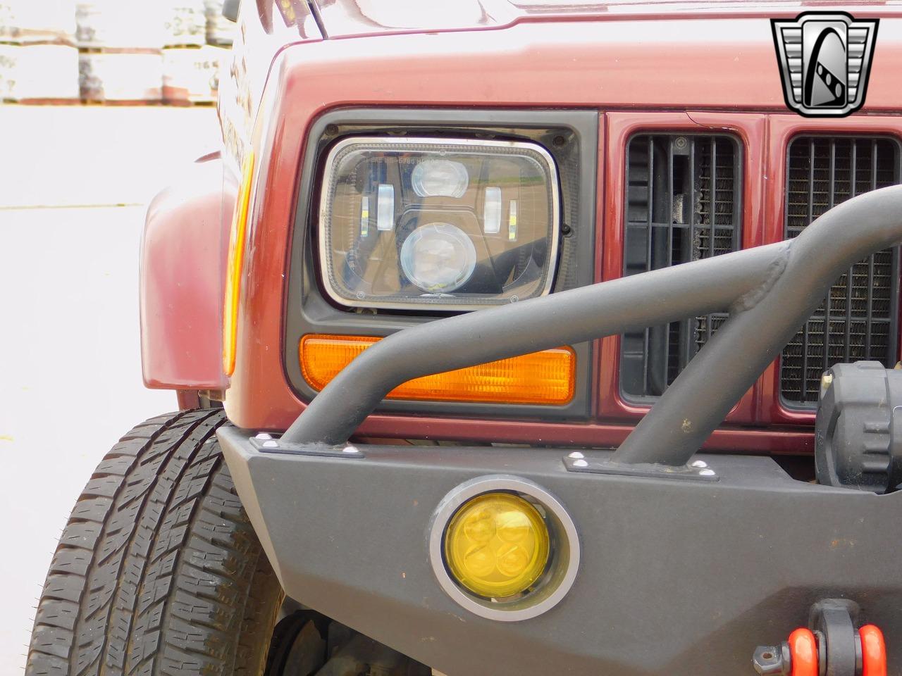 2000 Jeep Cherokee