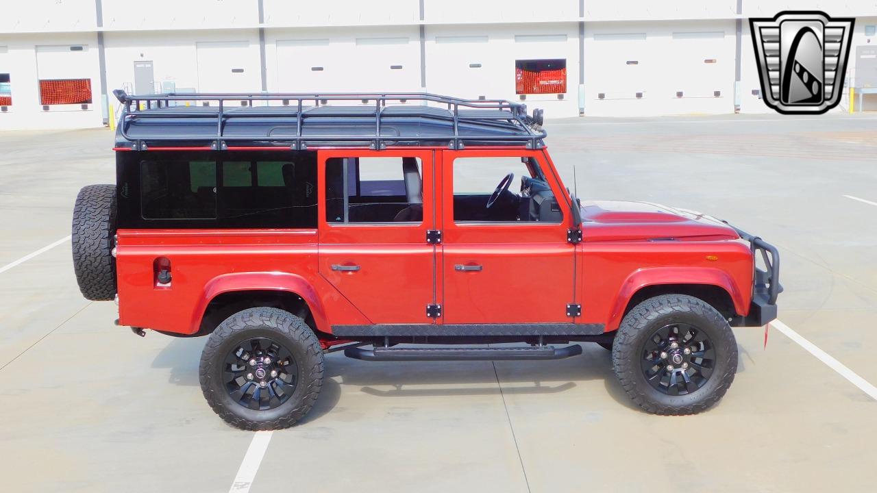 1987 Land Rover Defender