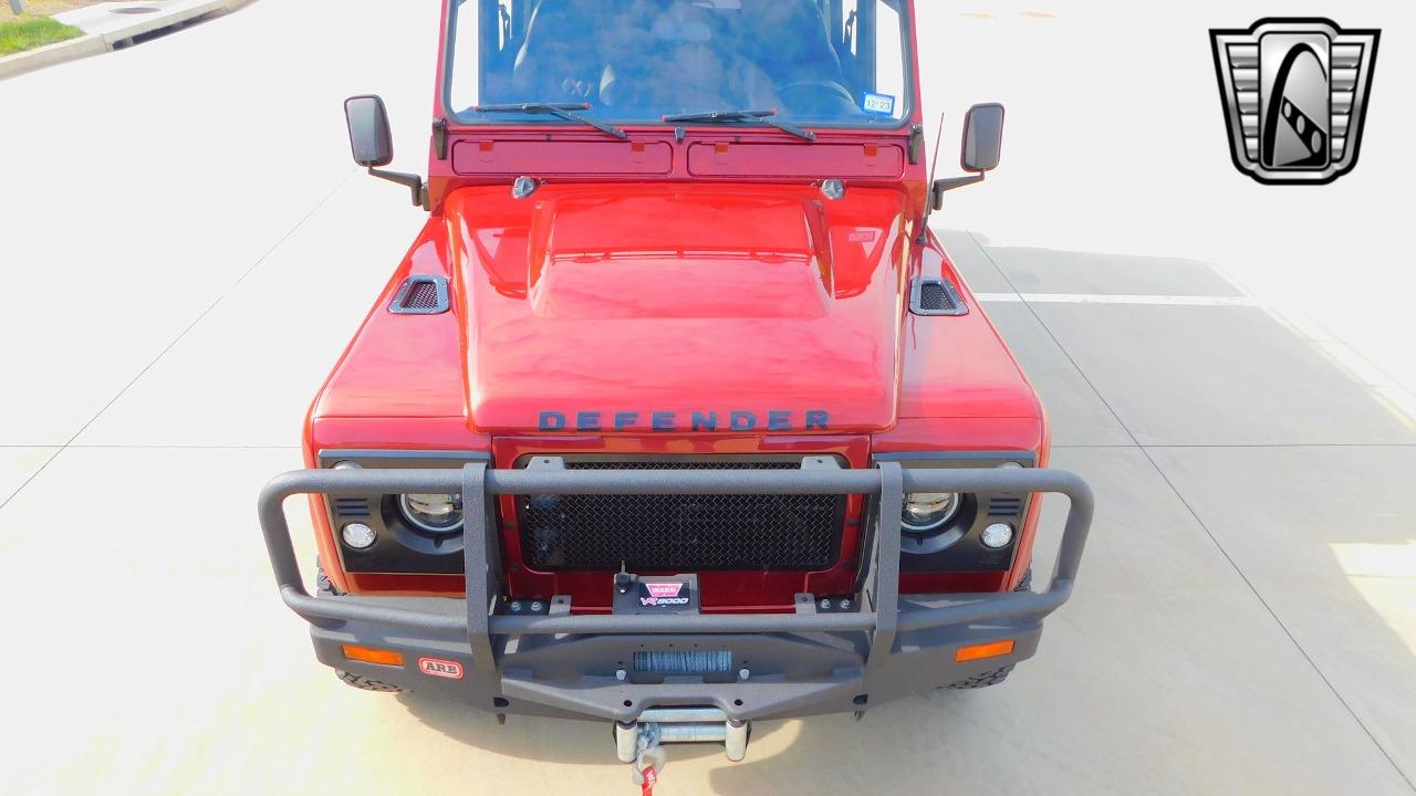 1987 Land Rover Defender