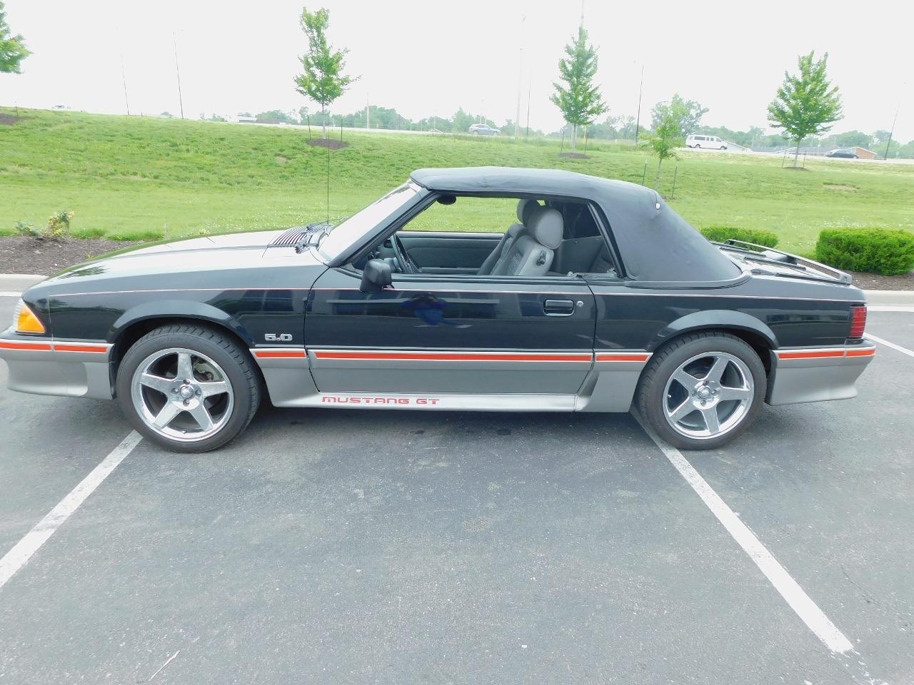 1988 Ford Mustang