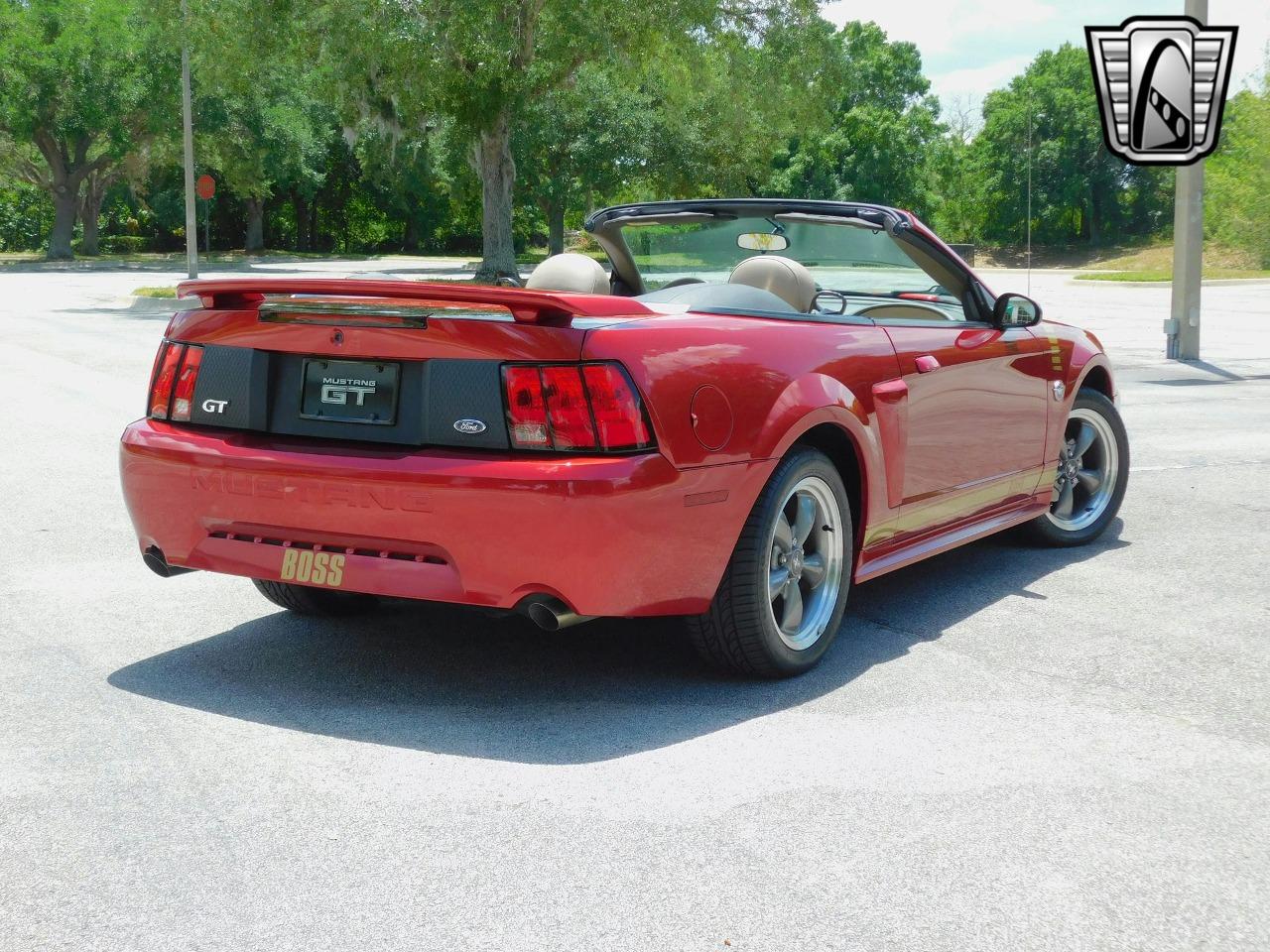 2004 Ford Mustang