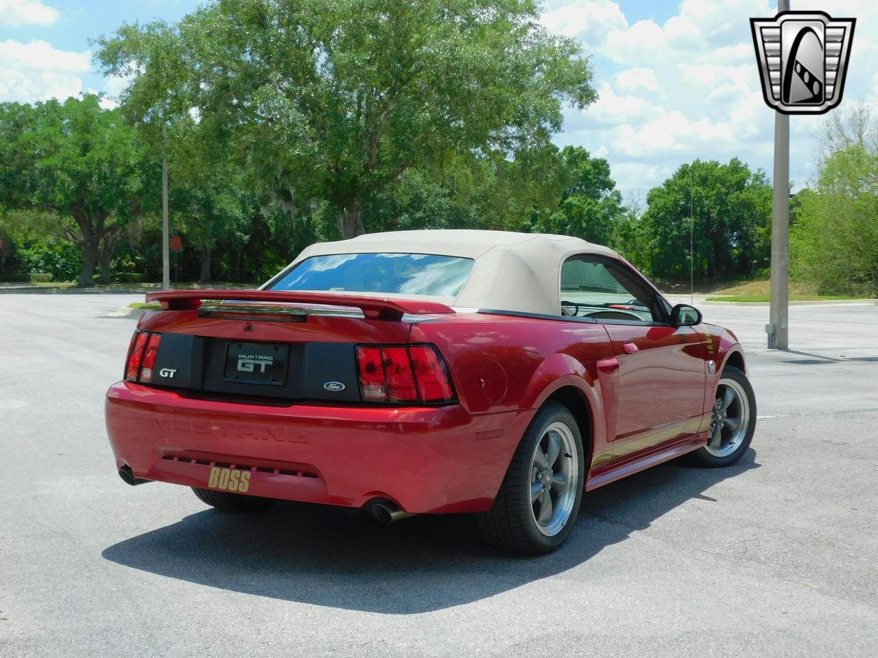 2004 Ford Mustang