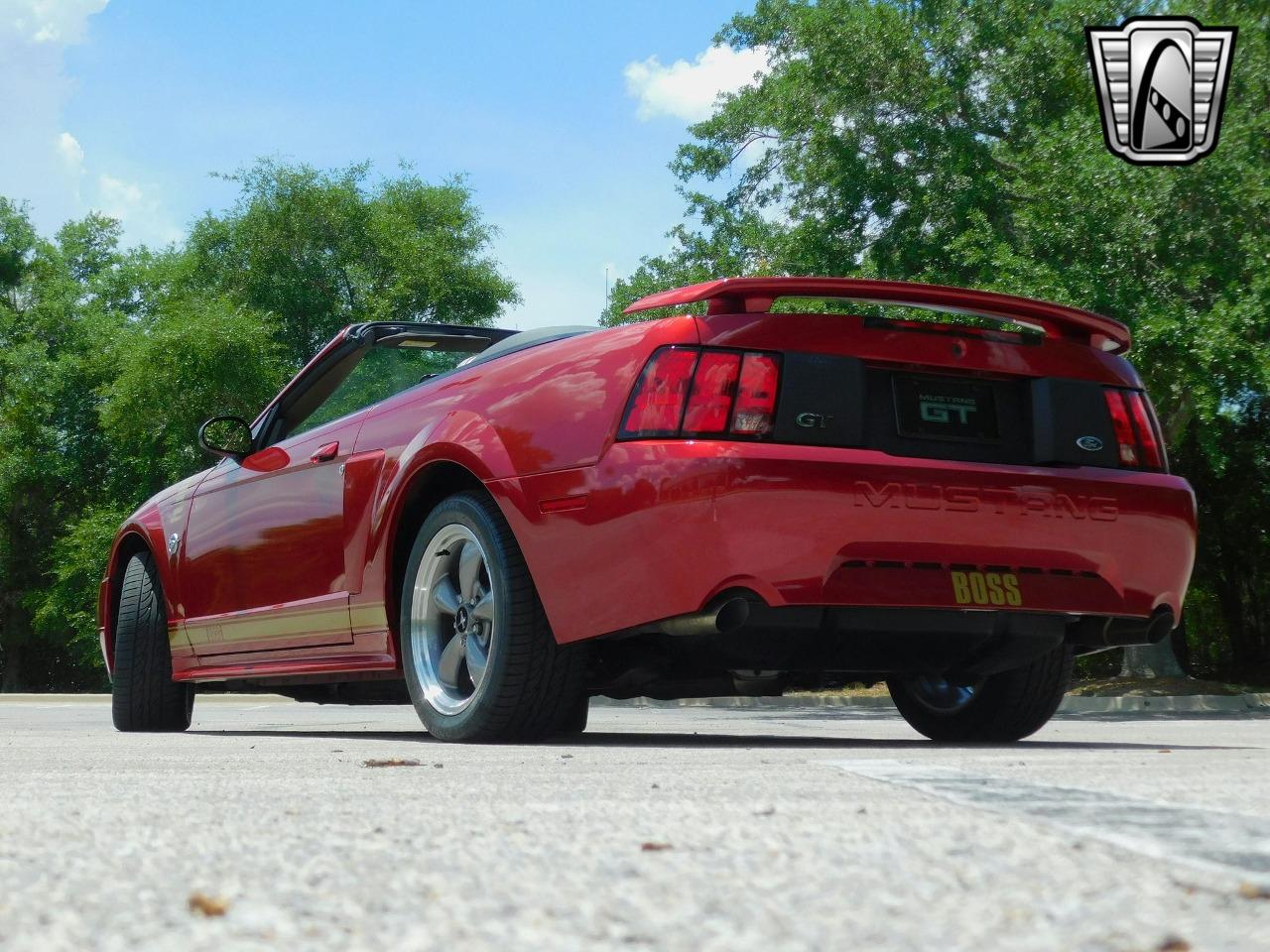 2004 Ford Mustang