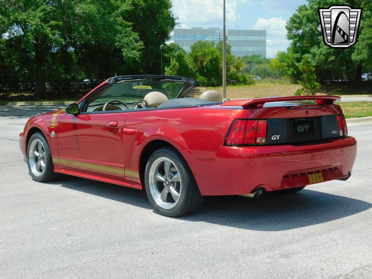 2004 Ford Mustang