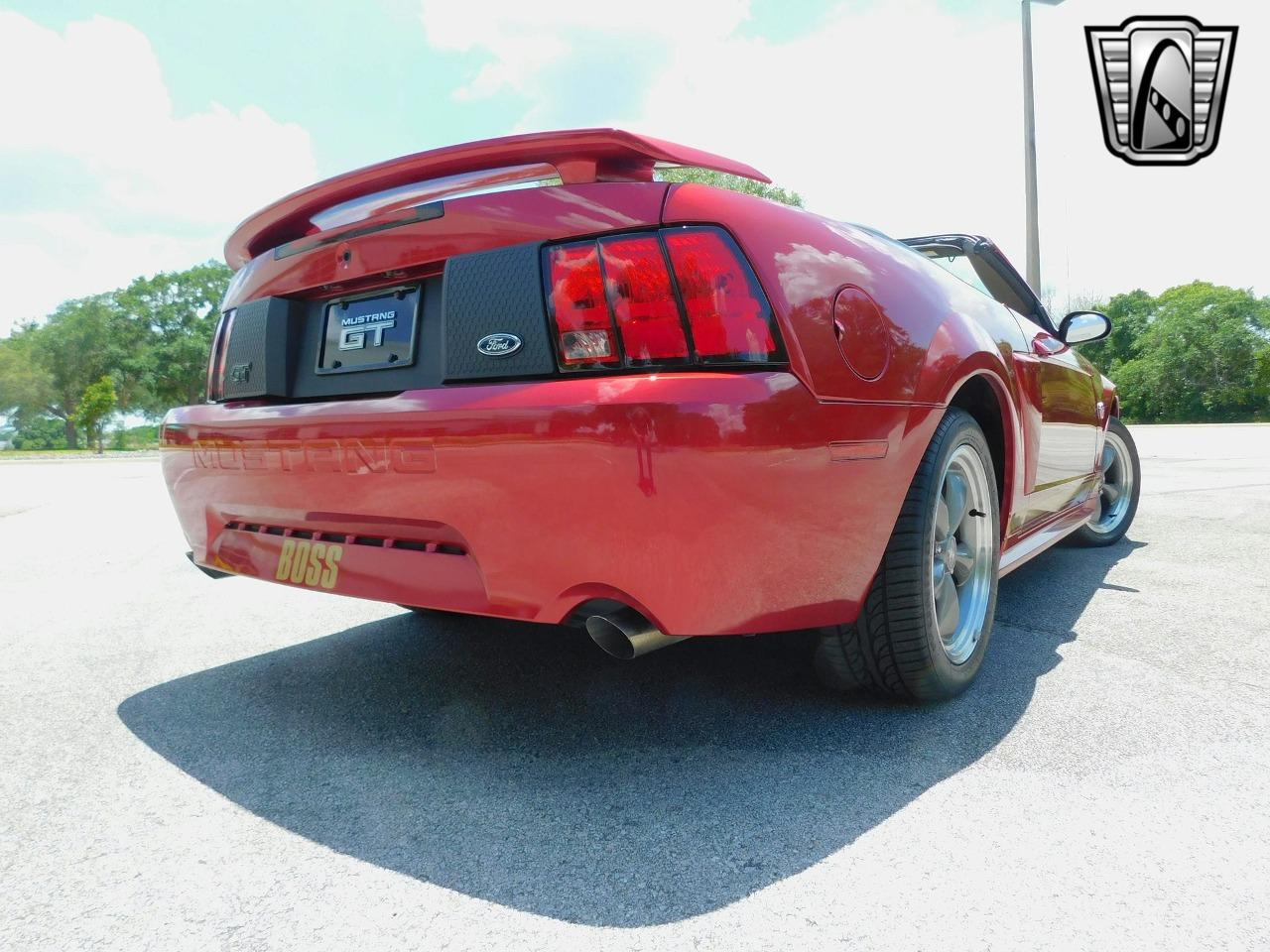 2004 Ford Mustang