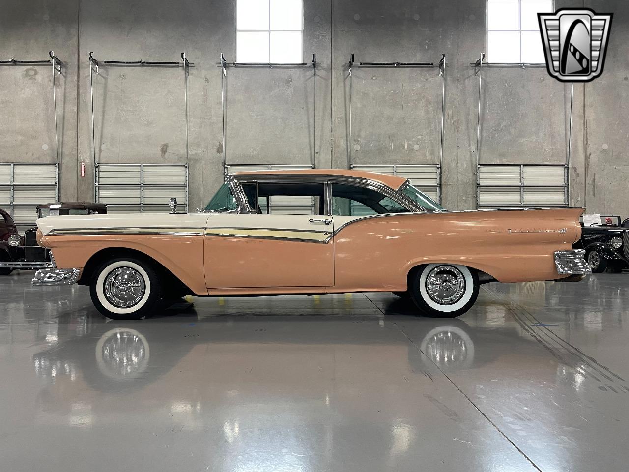 1957 Ford Fairlane