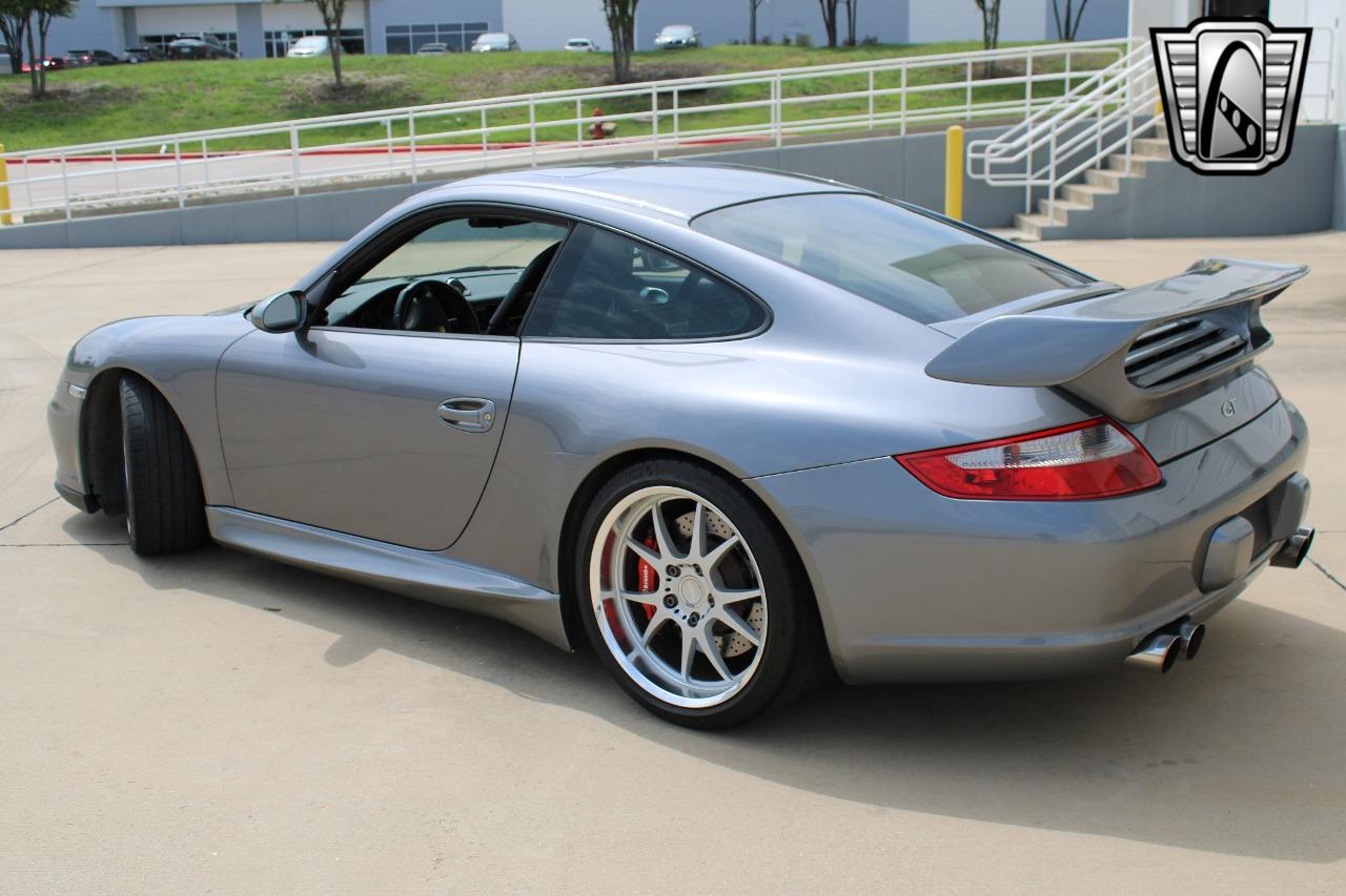 2005 Porsche 911