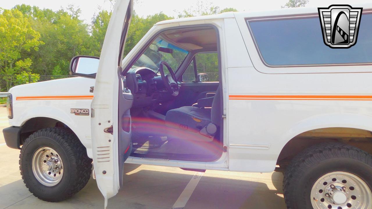 1993 Ford Bronco