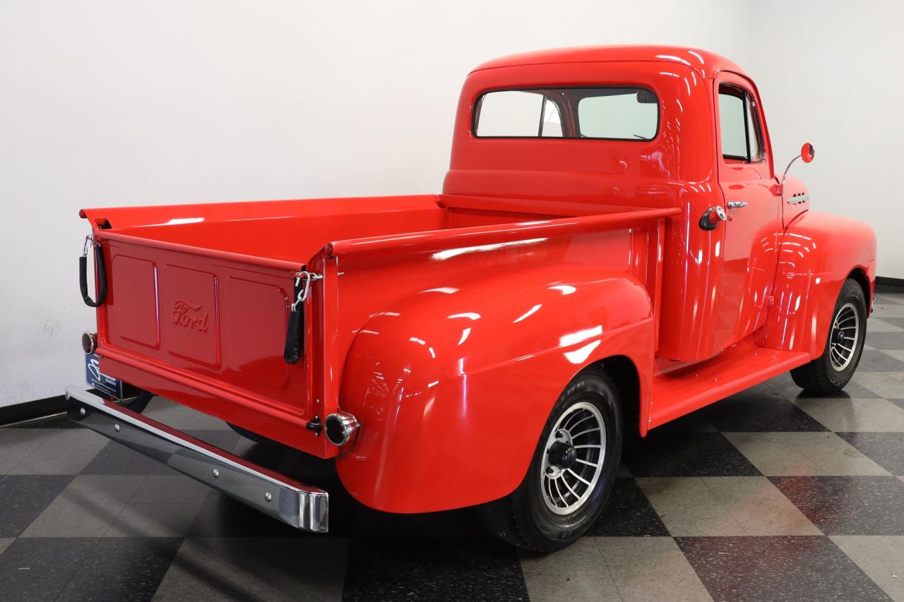 1952 Ford F-1