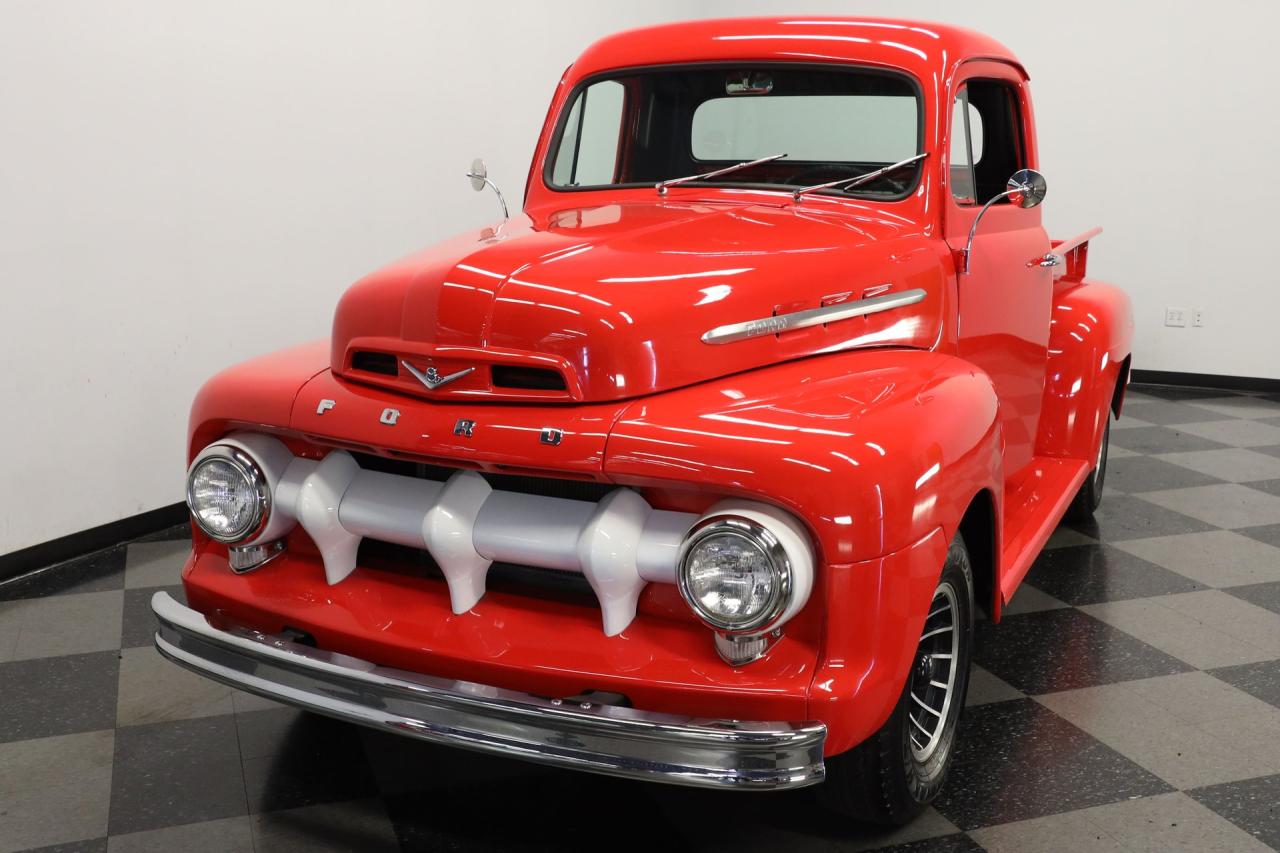 1952 Ford F-1