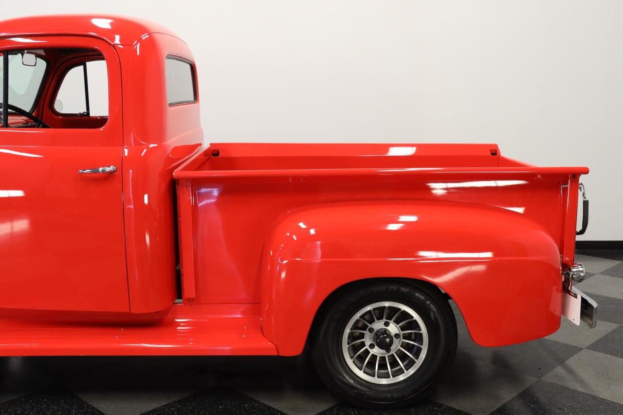 1952 Ford F-1