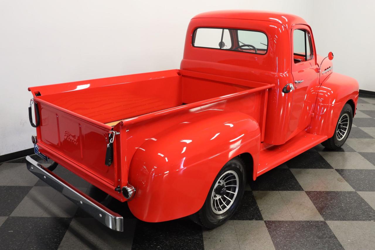 1952 Ford F-1