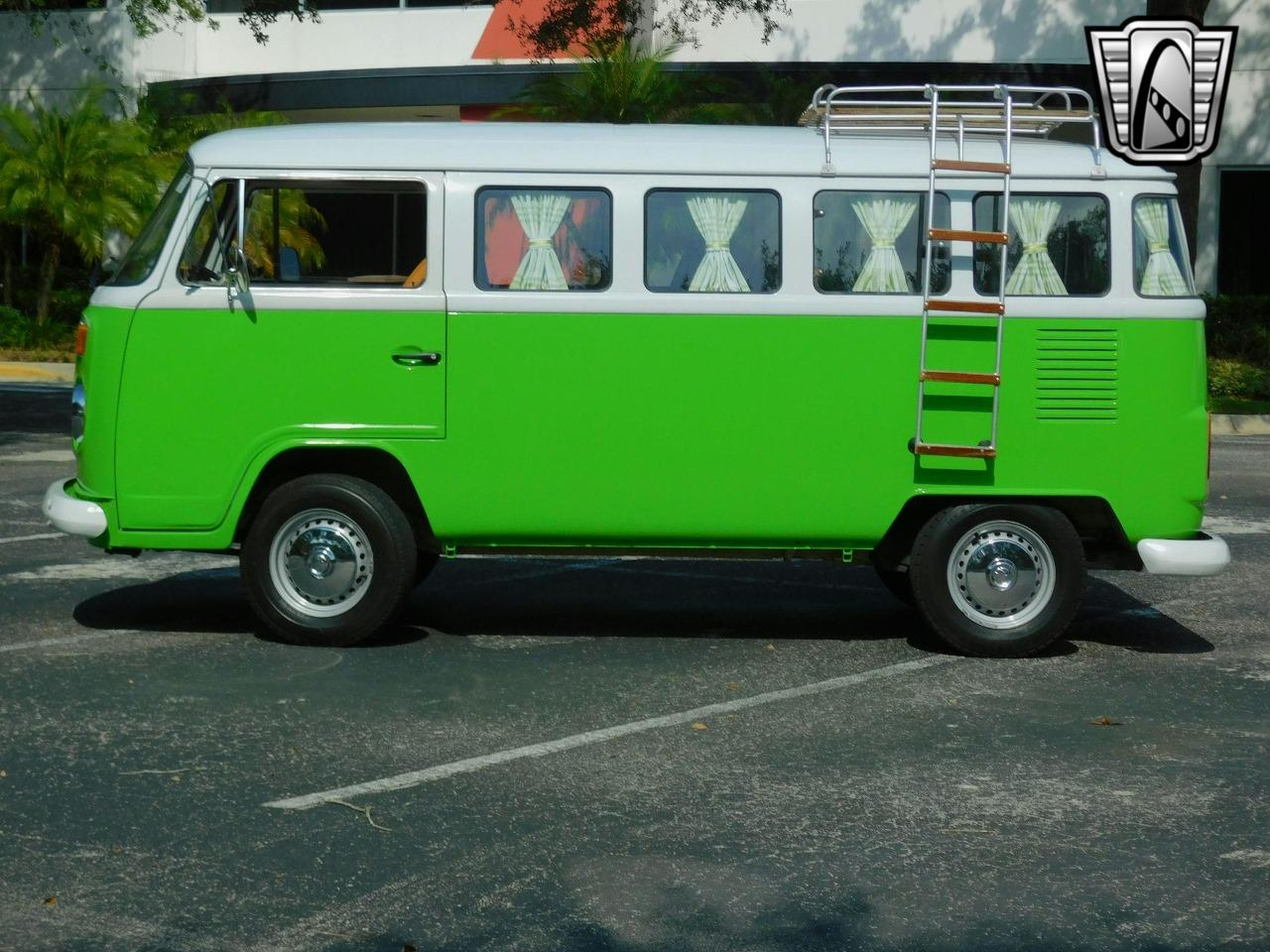 1995 Volkswagen Bus