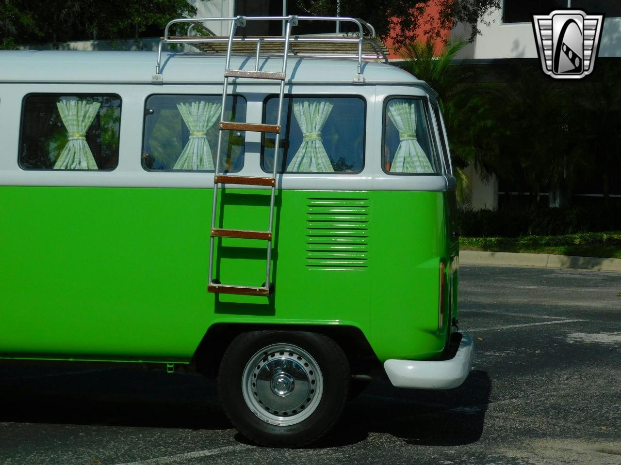 1995 Volkswagen Bus