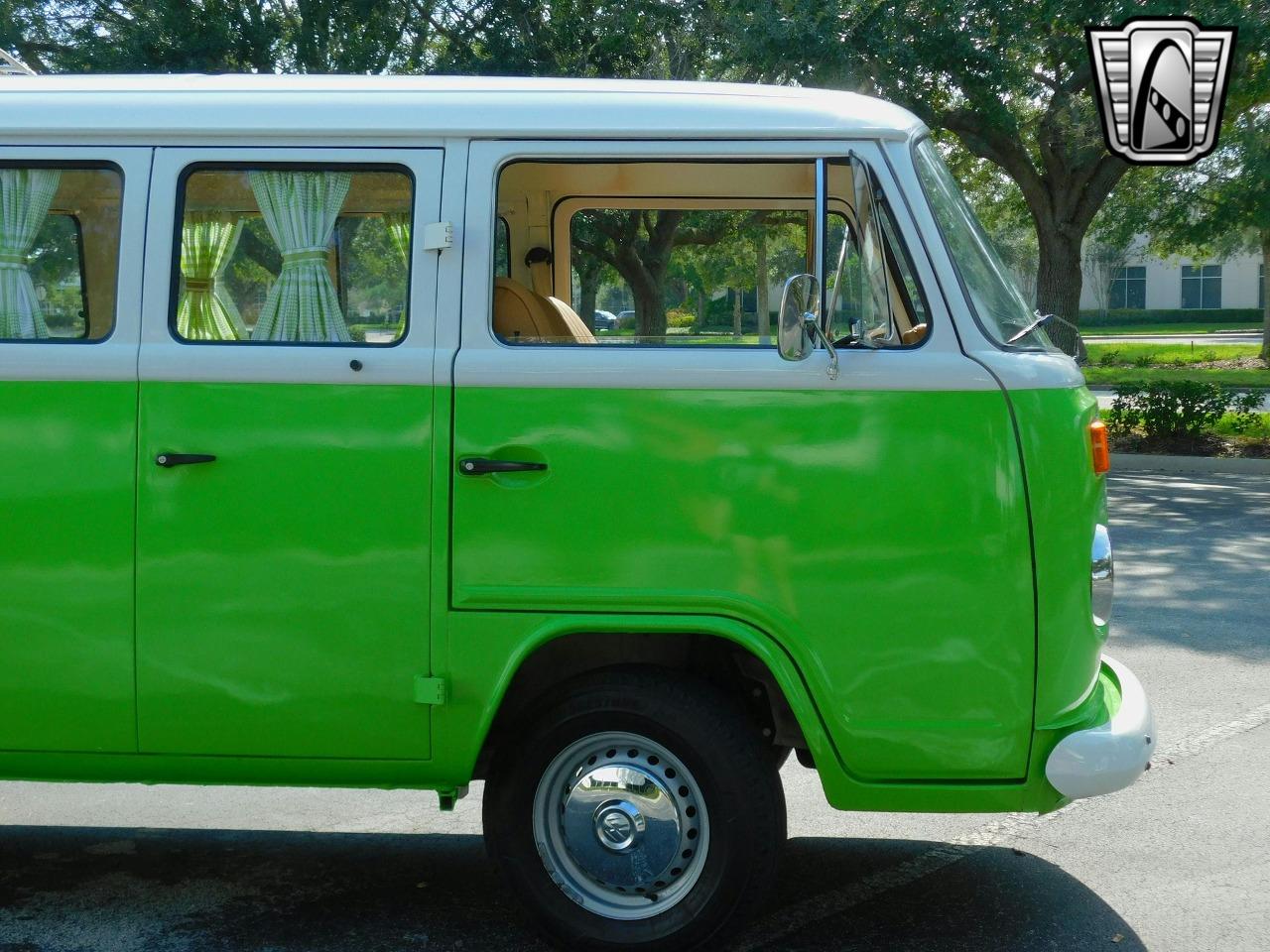 1995 Volkswagen Bus