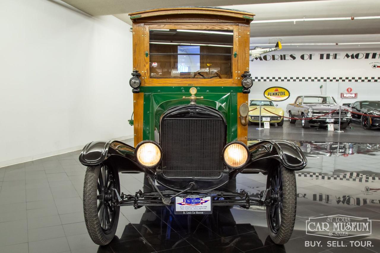 1925 Ford Model T Express Delivery