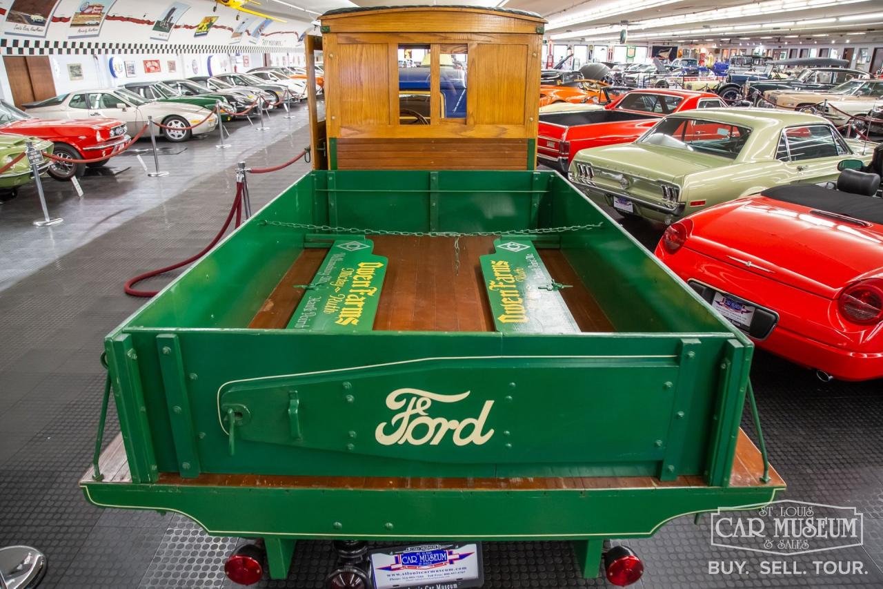 1925 Ford Model T Express Delivery