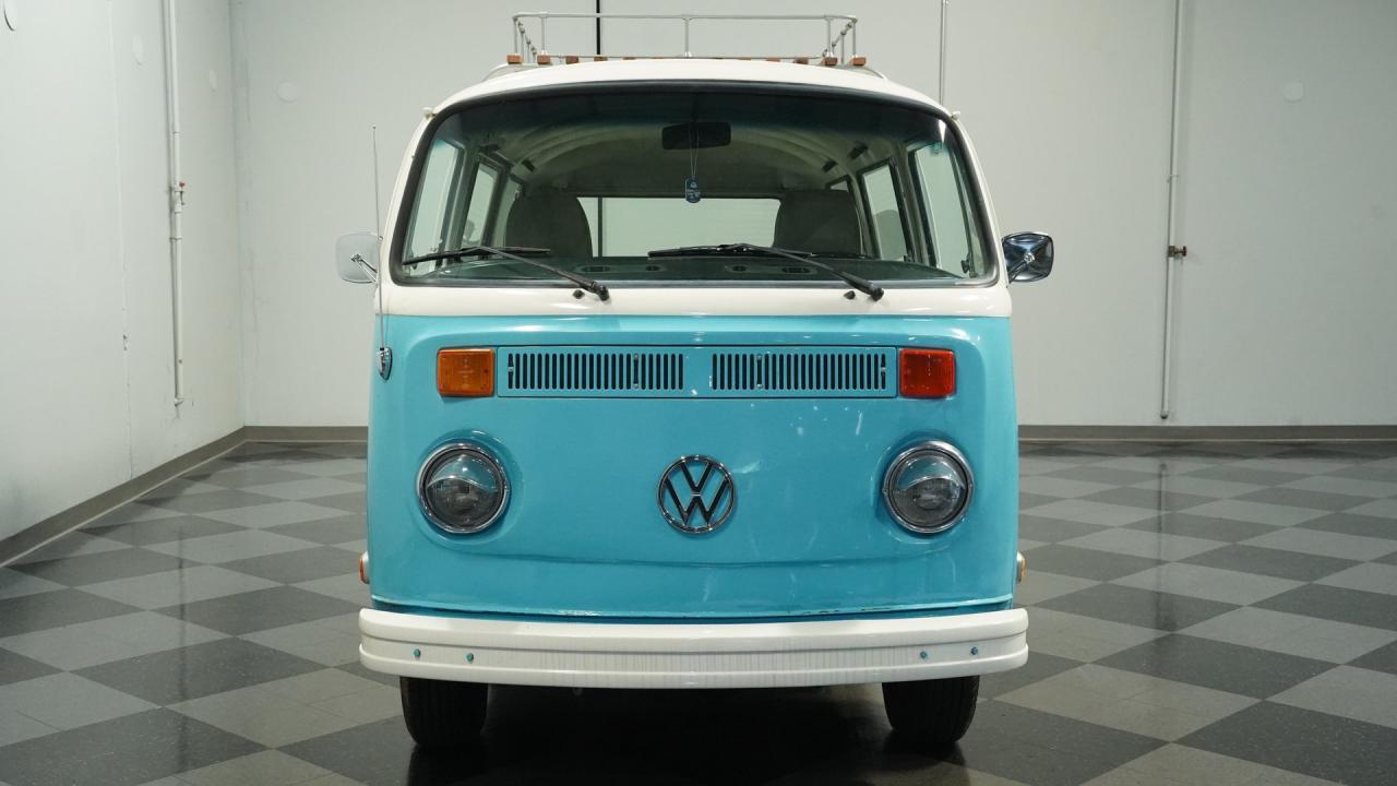 1977 Volkswagen Type 2 Bus