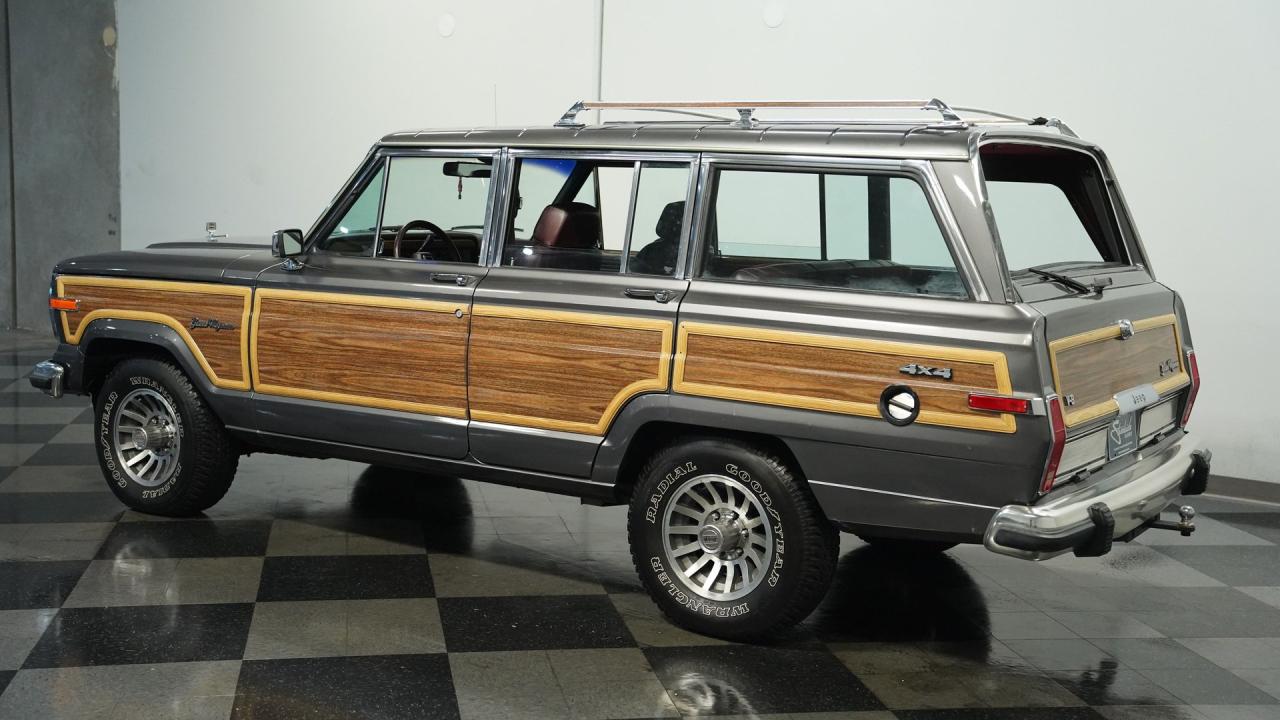 1989 Jeep Grand Wagoneer