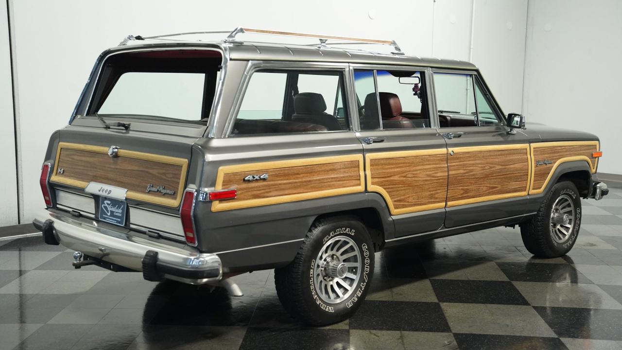 1989 Jeep Grand Wagoneer