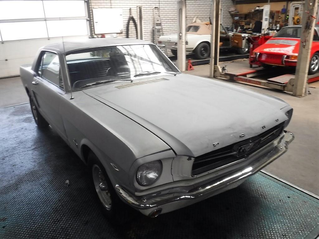 1965 Ford Mustang 260 Coupe