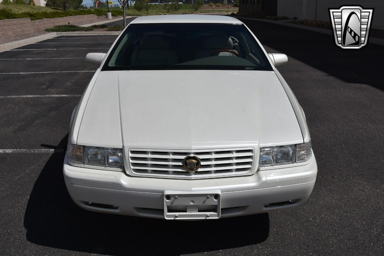 2001 Cadillac ETC