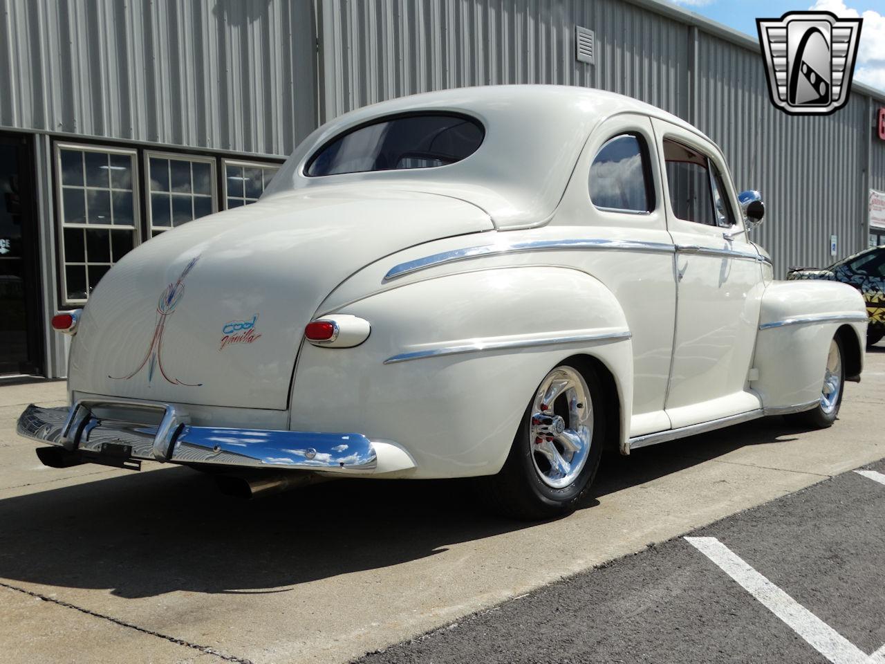 1948 Ford Deluxe