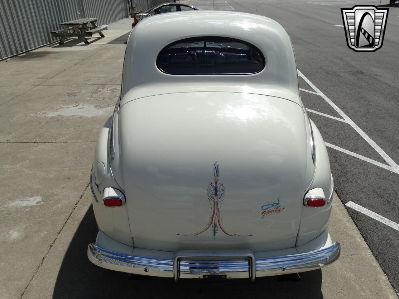 1948 Ford Deluxe