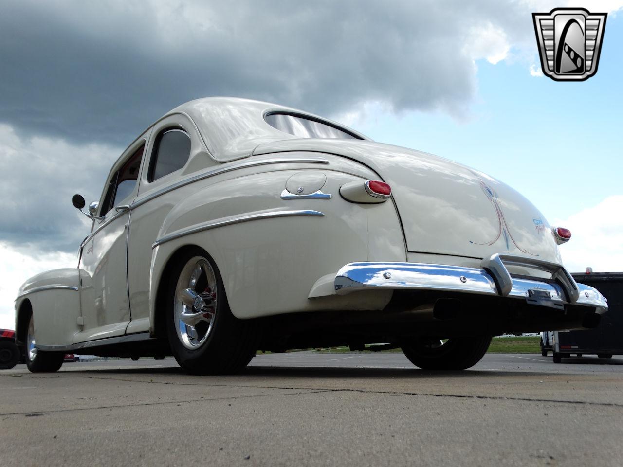 1948 Ford Deluxe