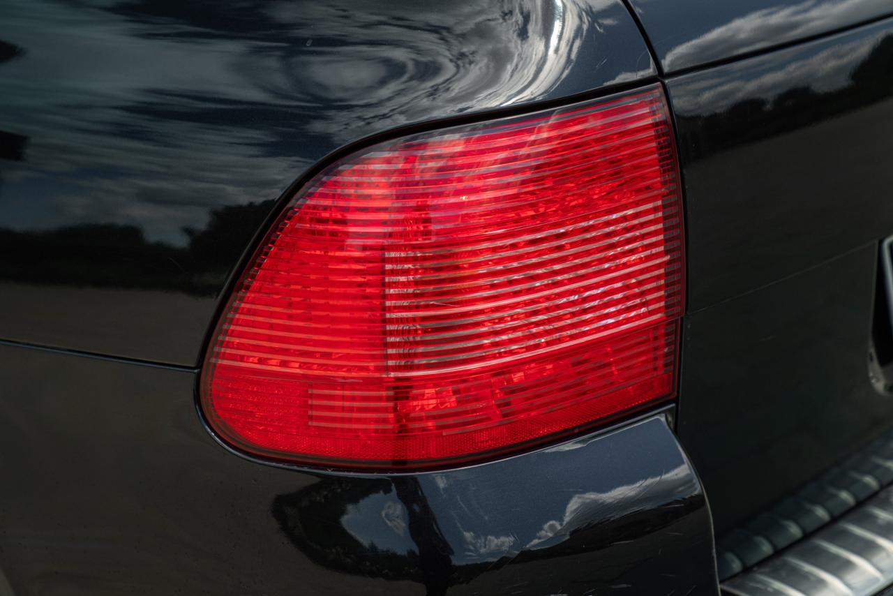 2003 Porsche CAYENNE S 4.5